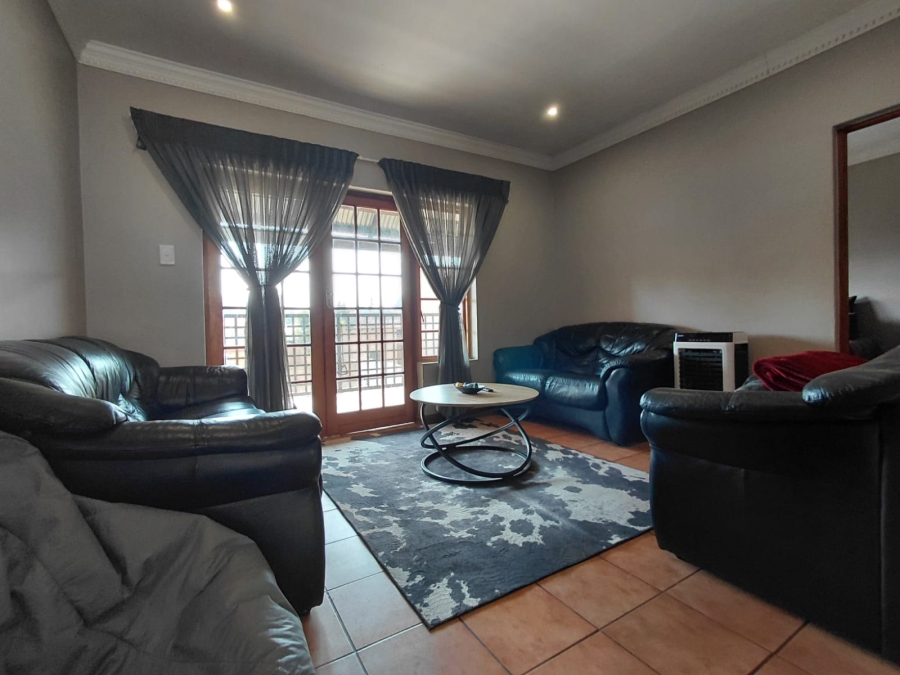 2 Bedroom Property for Sale in Die Bult North West